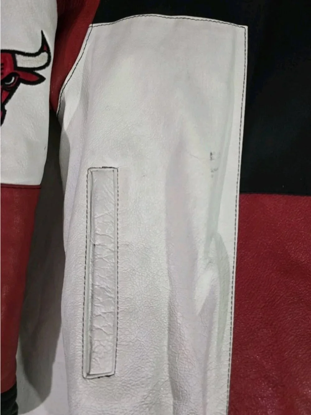 Vintage 1990s Pro Player CHICAGO BULLS ColorBlock Leather Bomber Jacket Mens XXL